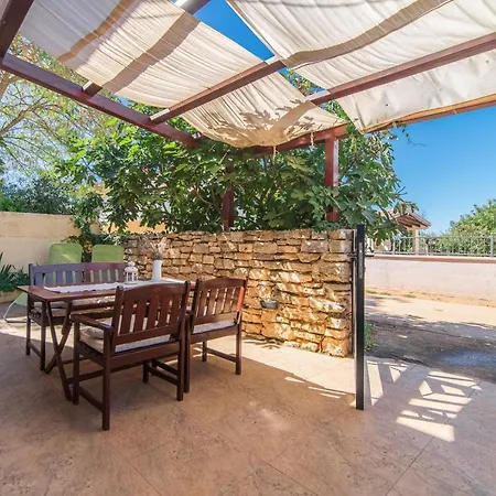 Casa Gianni Valbandon - Pets Friendly Fondole