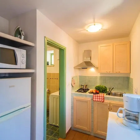 Casa Gianni Valbandon - Pets Friendly Holiday home Fondole