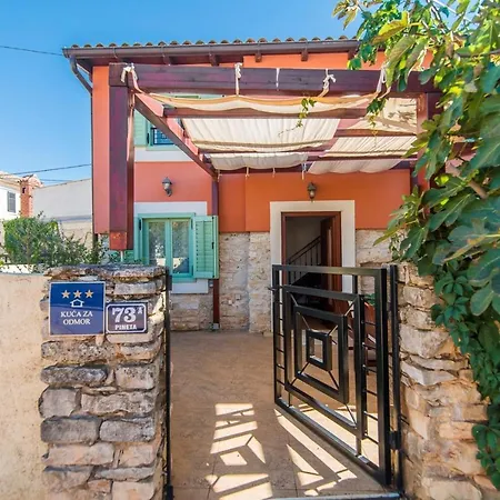 Casa Gianni Valbandon - Pets Friendly Fondole