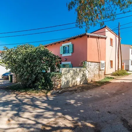 Casa Gianni Valbandon - Pets Friendly Fondole