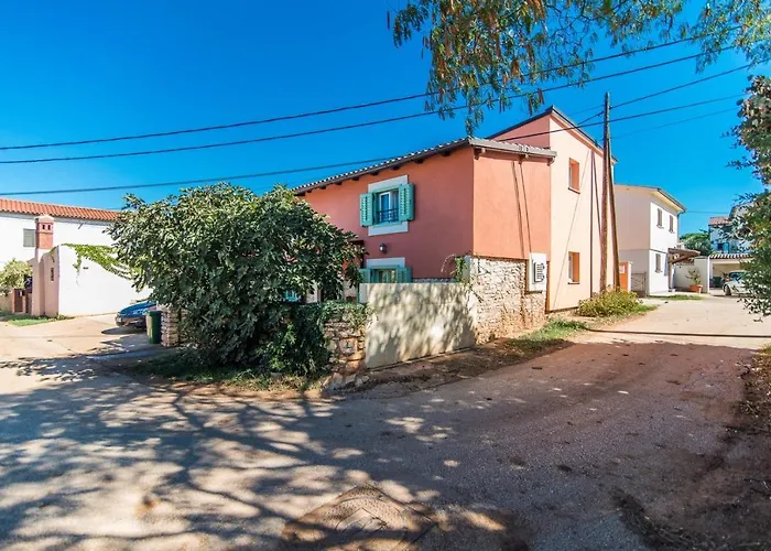 Casa Gianni Valbandon - Pets Friendly Fondole